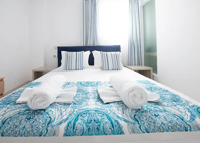 Amaris Mykonian * Ornos (Mykonos)