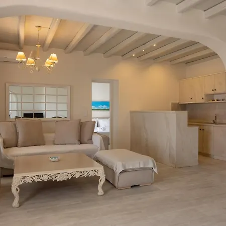 Amaris Mykonian * Ornos (Mykonos)